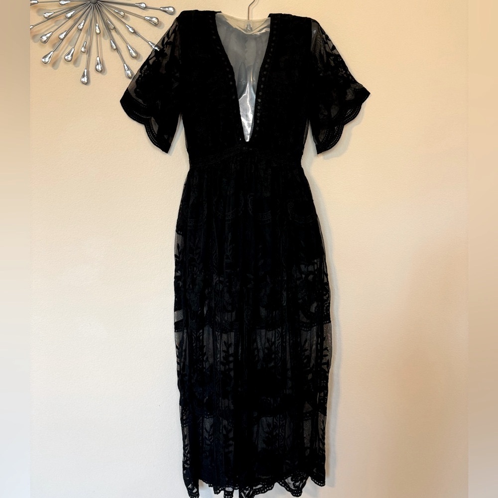 Lace Plunging V Neck Sheer Beautiful Maxi Dress Black Small - Picture 13 of 15